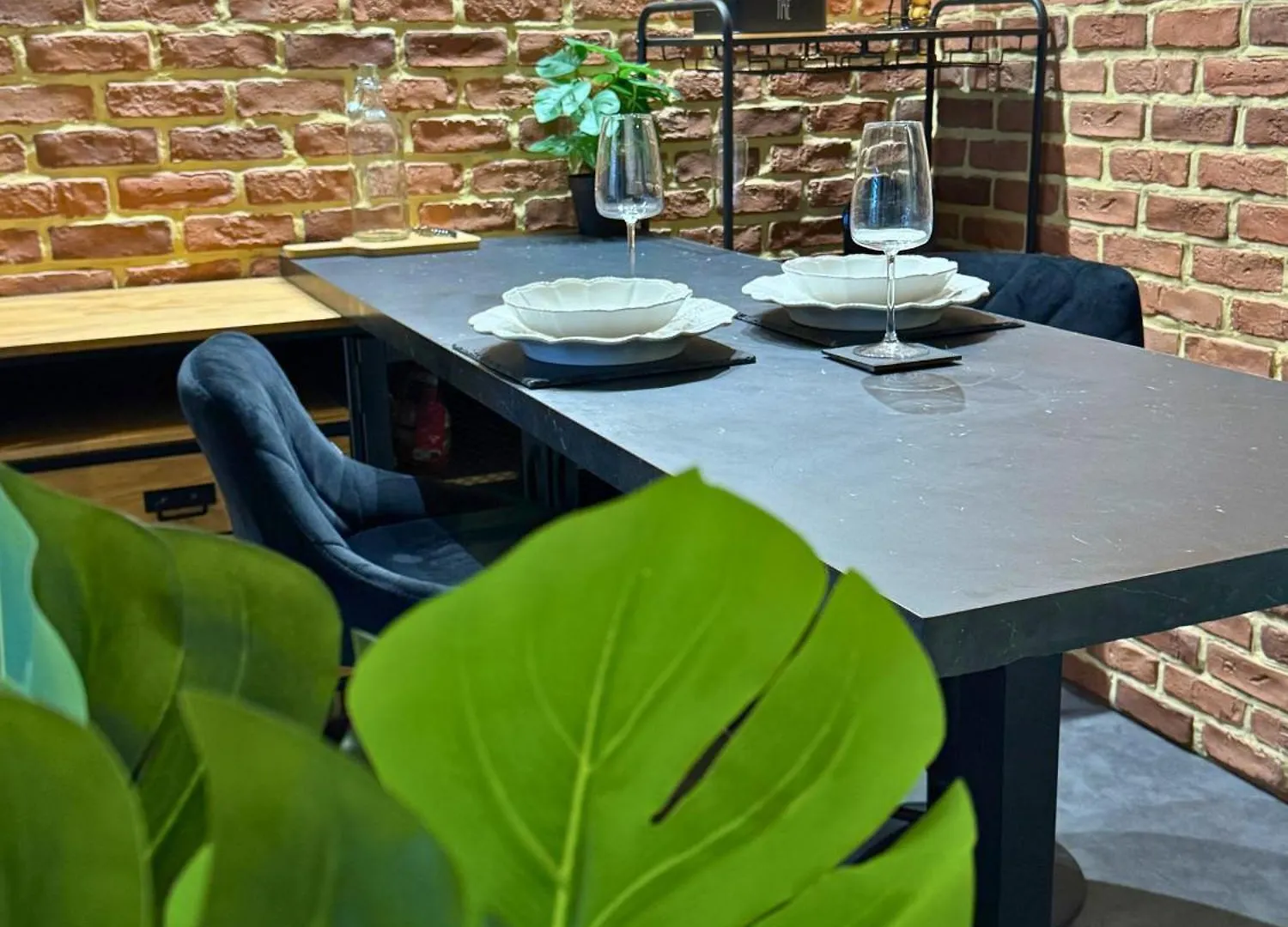 Cosy Roc - Wifi, Balcon, Tv, Clim, Equipe Lägenhet Lourdes